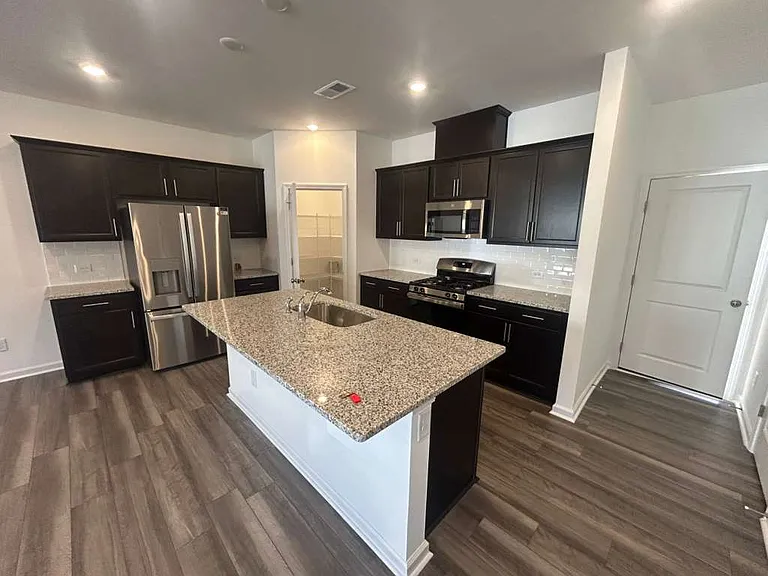 3307 Gypsum Dr — Photo 9