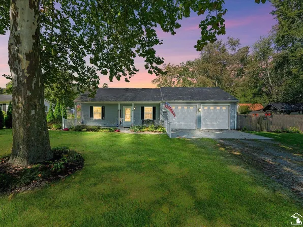 2270 Reddington Dr, Temperance, MI 48182