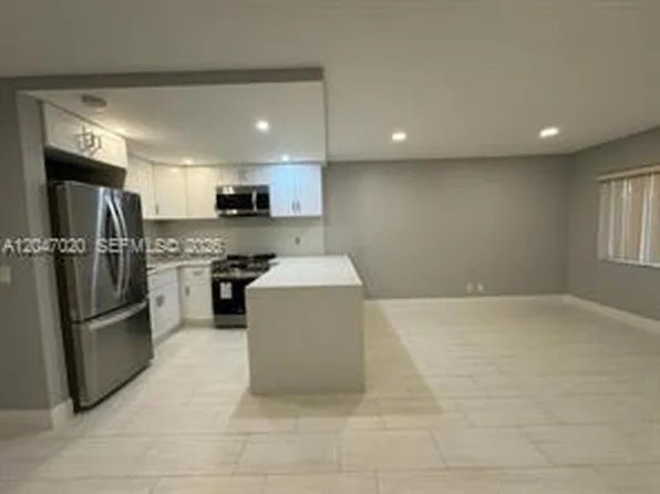 500 Village Green Circle W #215, Palm Springs, FL 33461