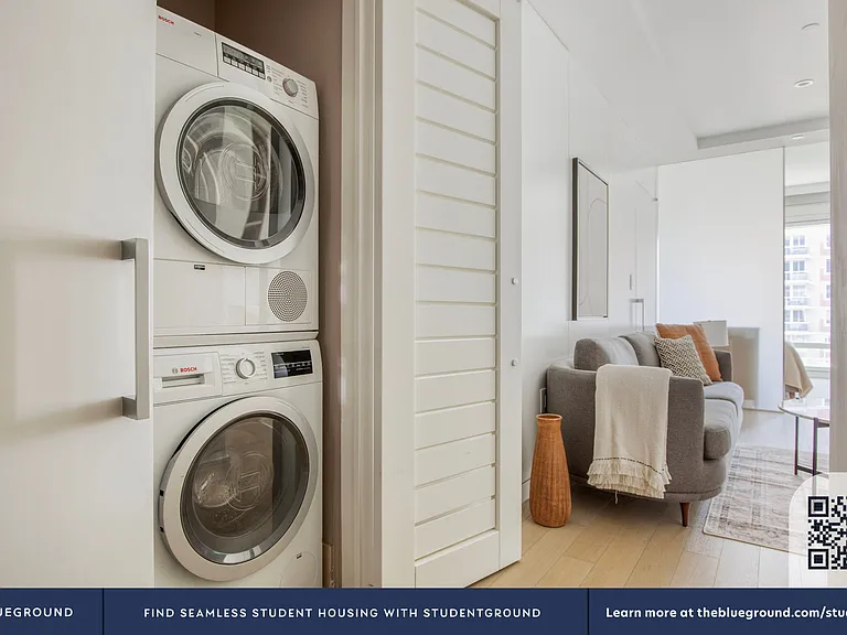 572 11th Ave #6C — Photo 15