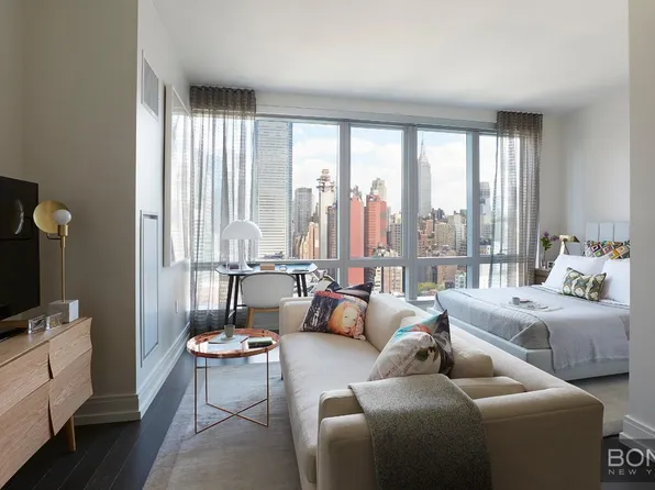 213 Ashland Place image 1 of 4