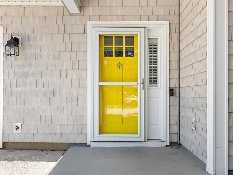732 Lawton Harbor Dr — Photo 5