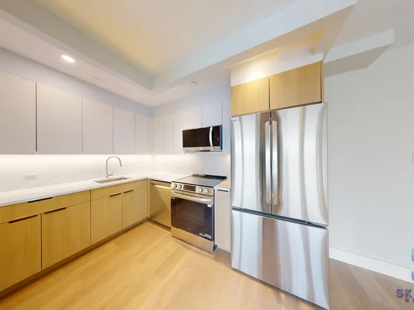 43-25 52nd Street image 18 of 27