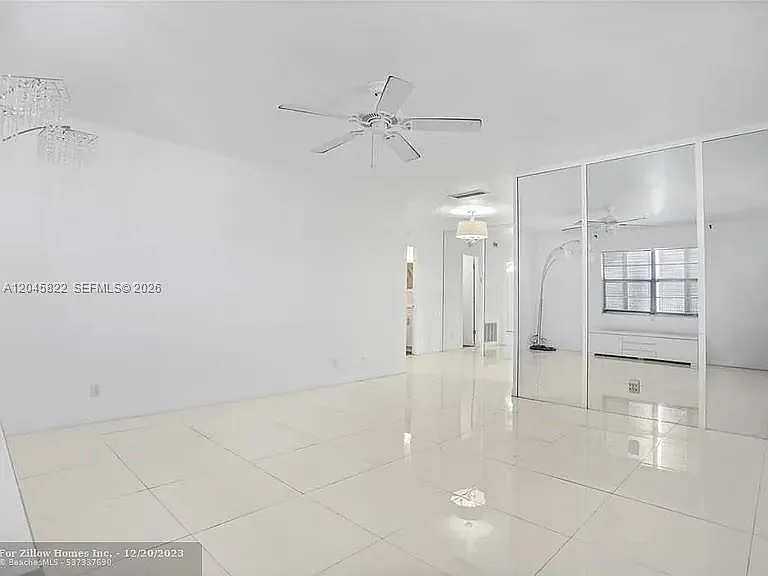348 S Federal Hwy #31 — Photo 9
