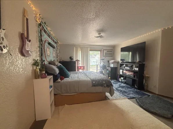 819 5th Ave S APT 104, Saint Cloud, MN 56301