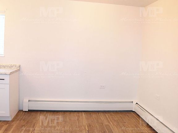 4th image of 301 Peterson St APT 104