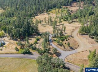 38835 Crawfordsville Dr, Sweet Home, OR 97386