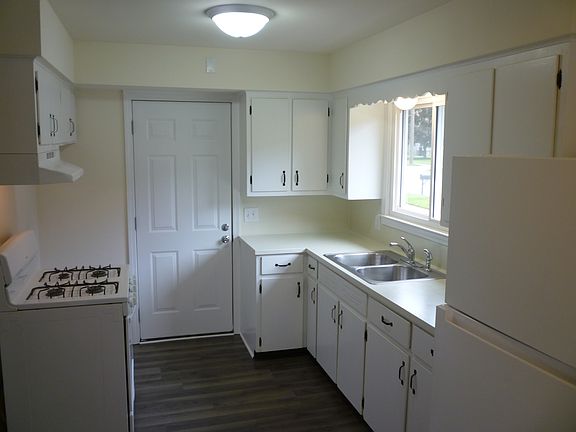 2nd image of 3823 Milan Ave SW