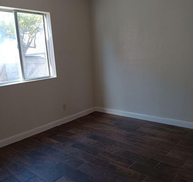 1st image of 3039 E East Side Blvd #2