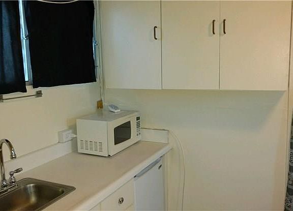 4th image of 3229 Ahinahina Pl #C