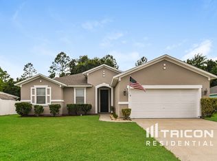 86550 Cartesian Pointe Dr, Yulee, FL 32097