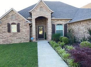 4004 SW Flatrock Cv, Bentonville, AR 72712