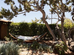 1523 Rosalia Rd #1901, Los Angeles, CA 90027