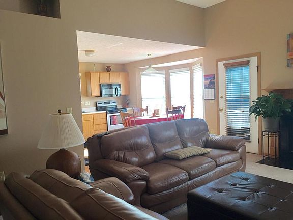 5th image of 2991 Footloose Dr