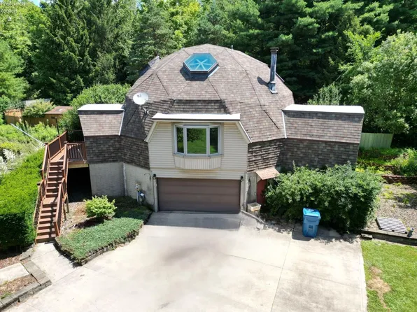 21783 Pitts Rd, Wellington, OH 44090