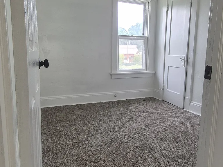 14618 Velour Ave #1 — Photo 3