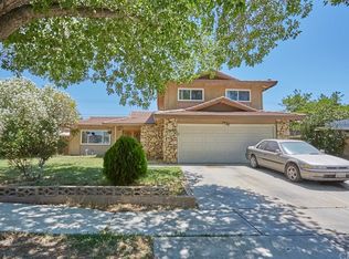 534 W Avenue J11, Lancaster, CA 93534
