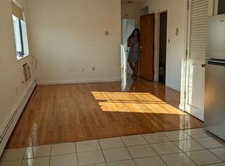 21 Billings Rd APT 2, Quincy, MA 02171
