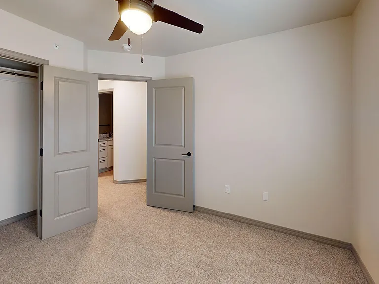 Reserve on 29th Townhomes — Photo 31