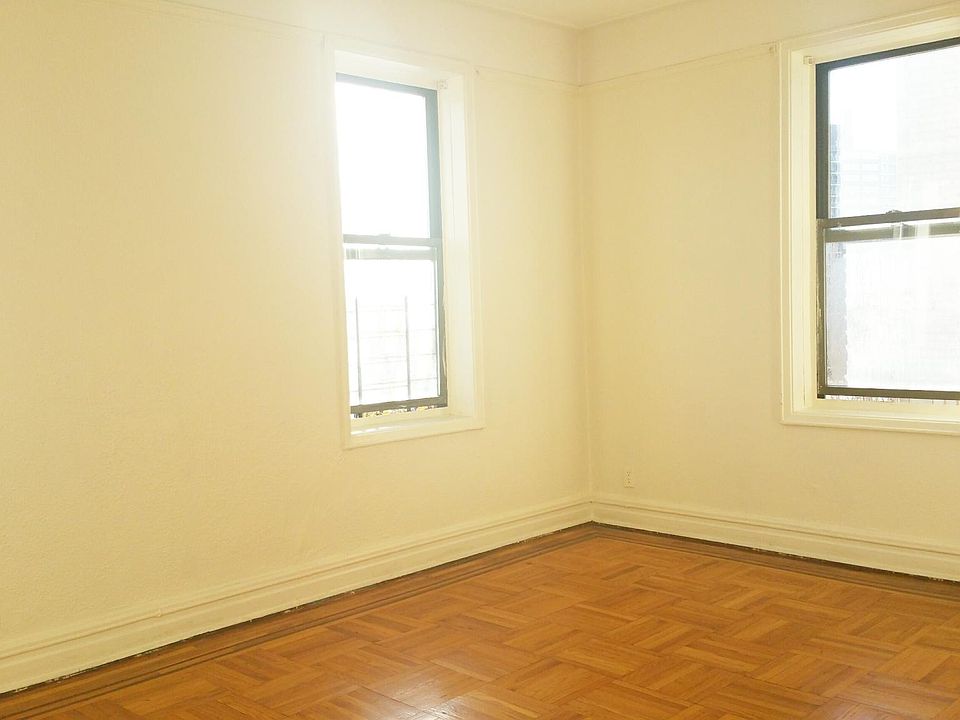 2nd image of 2418 Olinville Ave APT 4L
