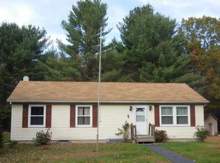 100 Martin Ln, Milford, PA 18337