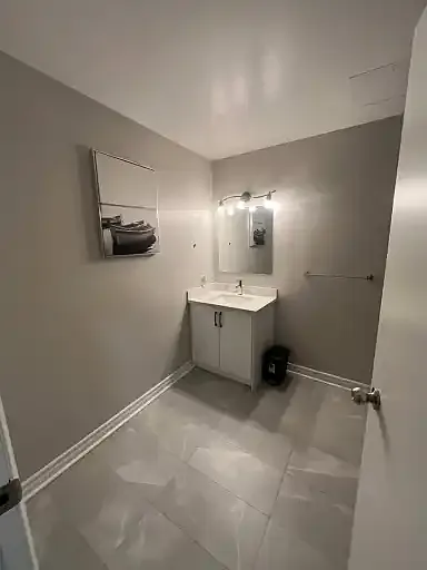 17 E Main St #102 — Photo 5