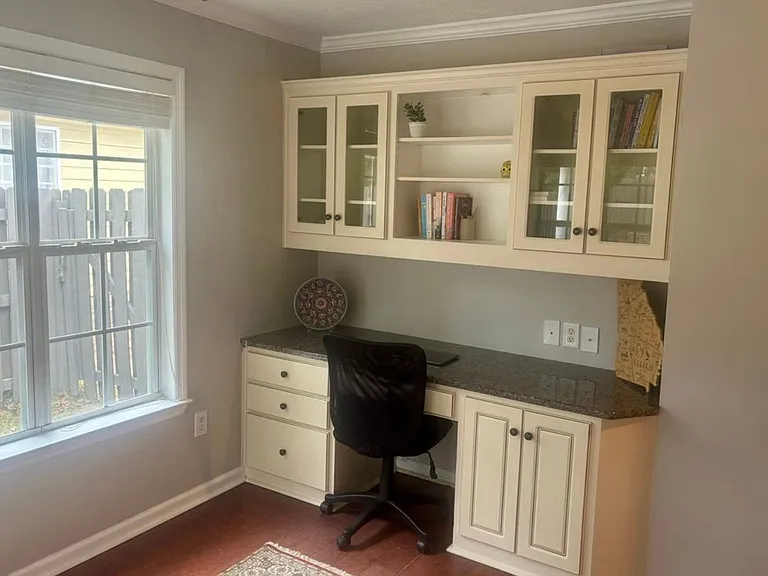 377 Sandleton Way — Photo 20