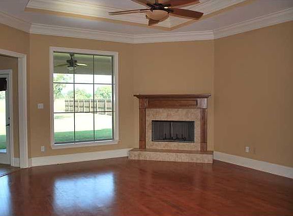 3rd image of 136 Grand Lake Dr