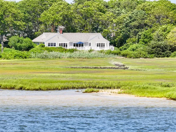 28 Bayview Road, Osterville, MA 02655