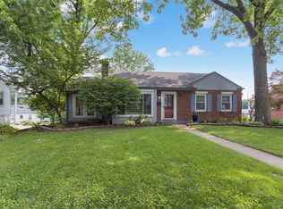 7005 Greenholly Dr, Saint Louis, MO
