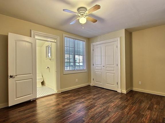 2nd image of 214 E Gwinnett St #B