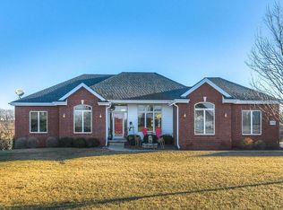 17561 Turnberry Rdg, Council Bluffs, IA 51503