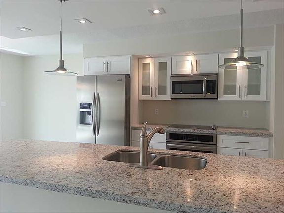 3rd image of 3000 NE 48th St APT 104