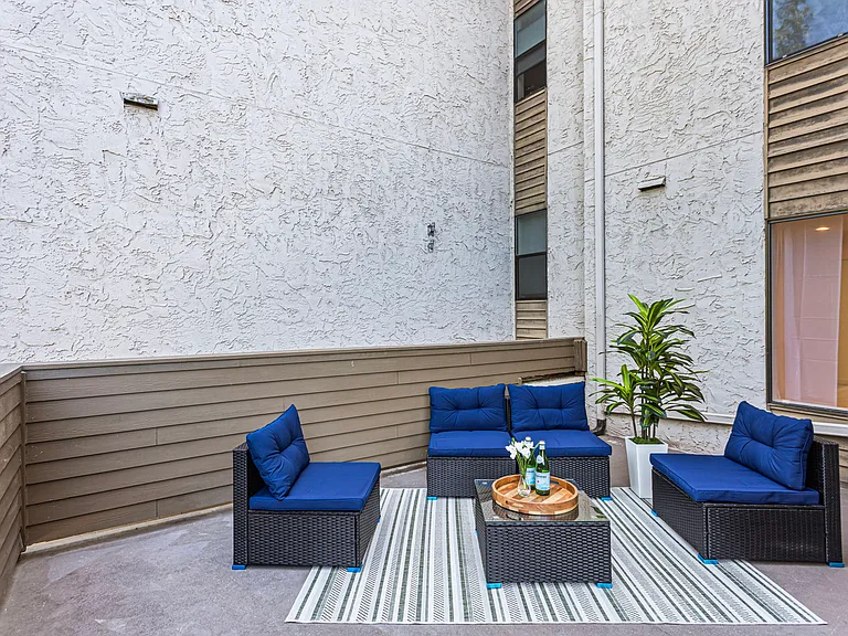 10508 NE 32nd Pl #G102 — Photo 16