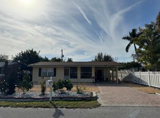 6002 Lords Ave, Sarasota, FL 34231