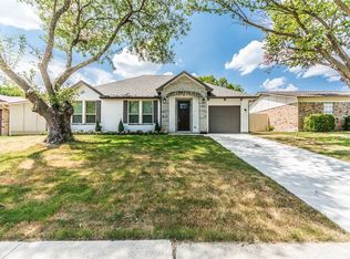 1445 Eastside Dr, Mesquite, TX 75149