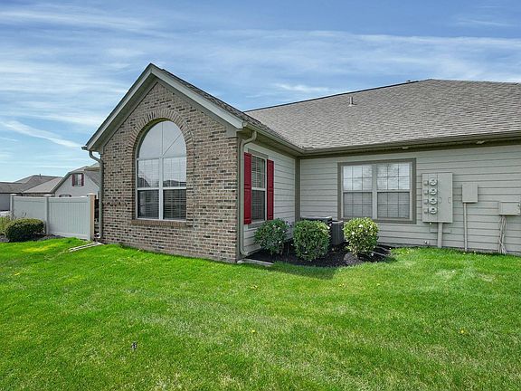 3rd image of 6014 Landings Pond Pl #31