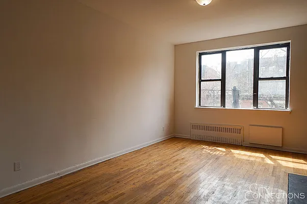 Rented by City Connections Realty | media 13