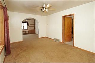 4th image of 153 Barney Blvd