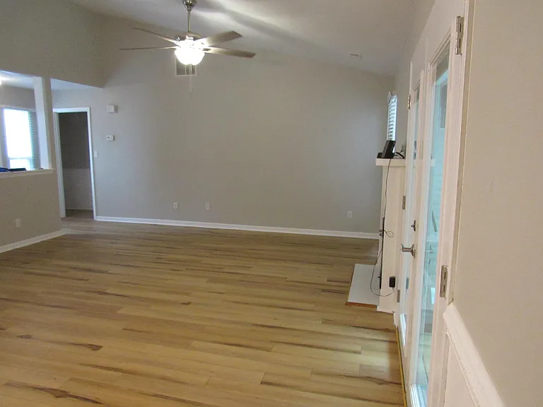 10322 Osprey Dr — Photo 8
