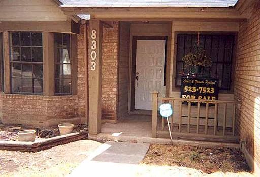 3rd image of 8303 BRAES POINT DR