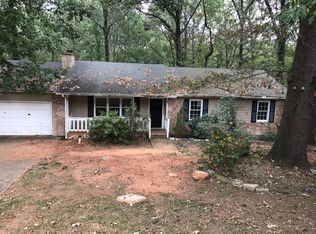 3190 Woodbridge Ct, Snellville, GA 30039
