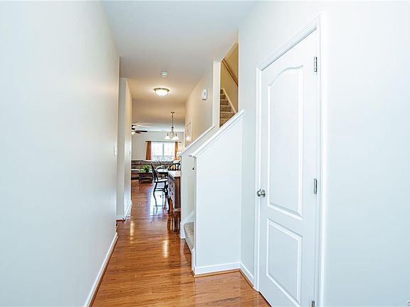 5th image of 7685 Marshall Arch Dr