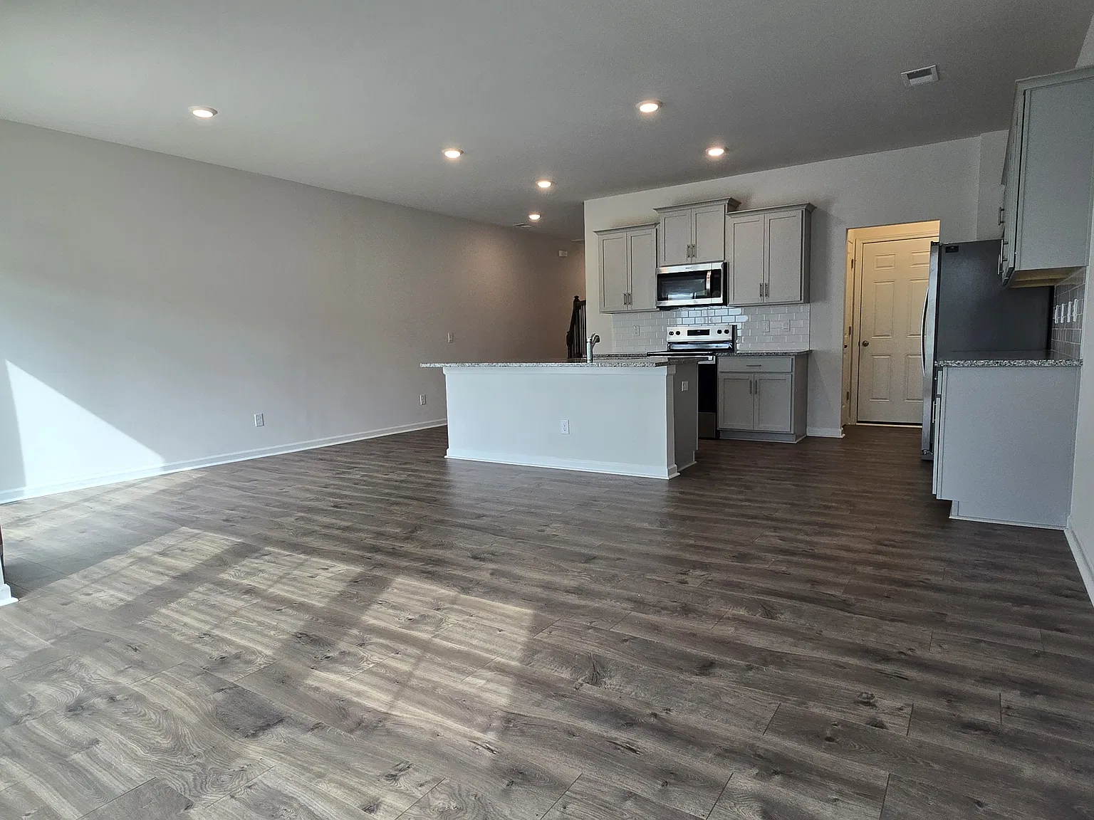 1218 Evelynnview Lane - 1 — Photo 4