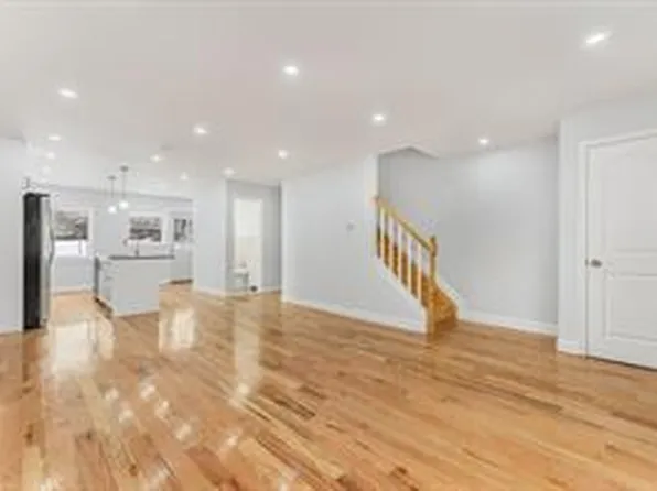 11621 171st Street, Jamaica, NY 11434