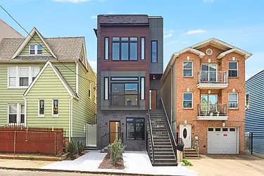 231 Clinton Avenue, #2