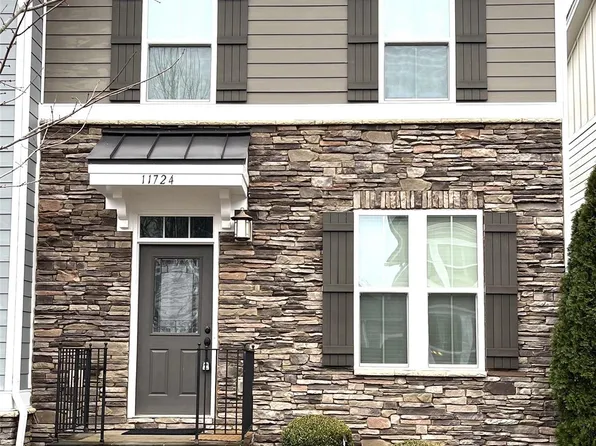 11724 Blessington Rd, Huntersville, NC 28078