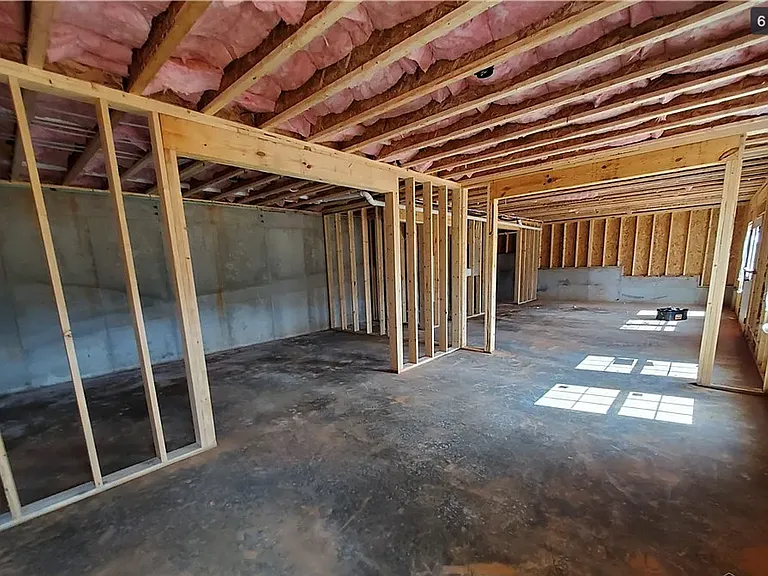 1740 Willow Creek Dr — Photo 8
