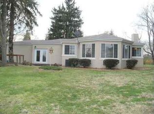 1 Aspen Rd, Huntington, WV 25705