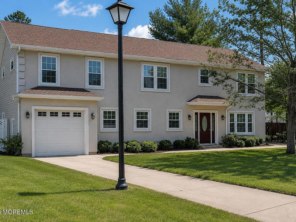 1st image of 237 Rodman Court